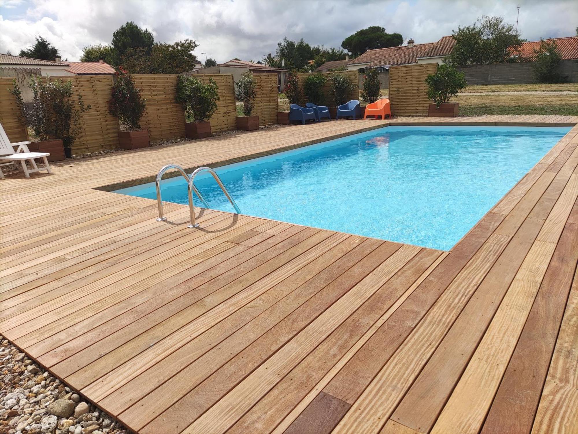Maison Avec Piscine Privee, Proche Plage Avrillé 外观 照片